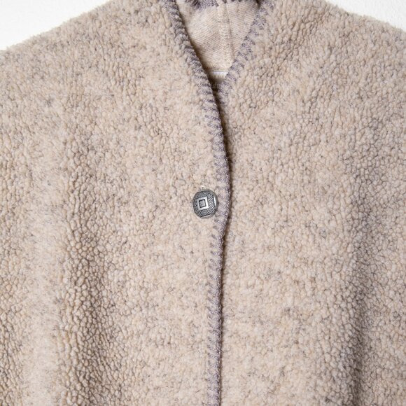 Long Fleece Vest, L - Picture 5 of 5